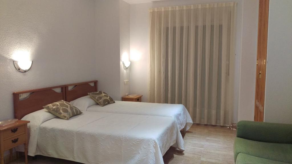 Apartamentos Berlin سان بيذرو ذيل بيناتا المظهر الخارجي الصورة
