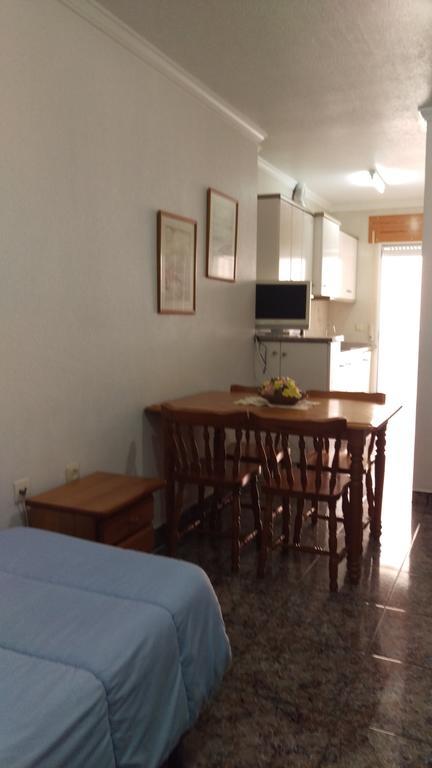 Apartamentos Berlin سان بيذرو ذيل بيناتا المظهر الخارجي الصورة